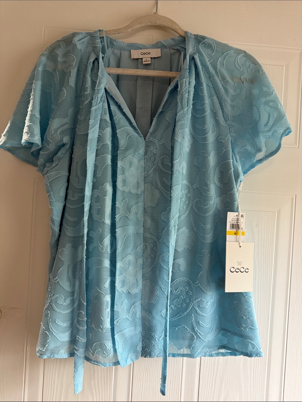 CeCe Sky Blue NWT top